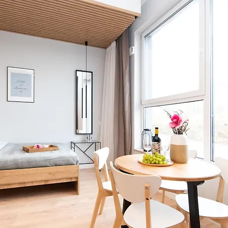 Ukiel Park 3 Przy Plazy Miejskiej - Free Parking,fv